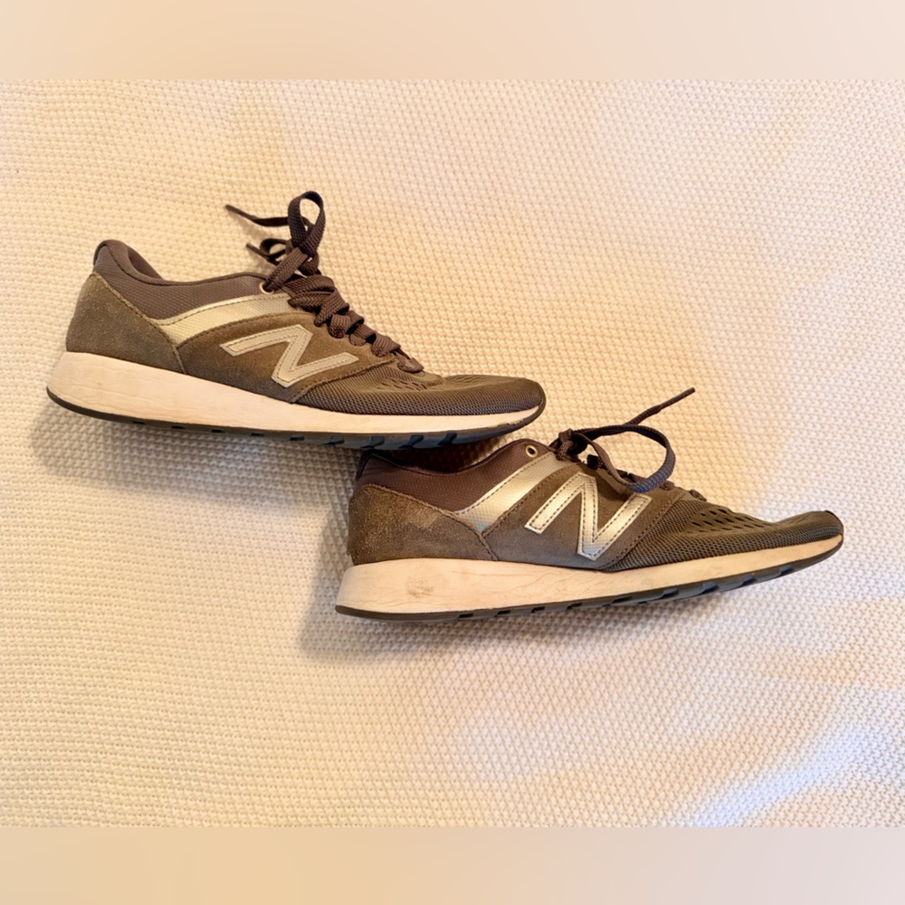 NEW BALANCE 24 Dark Grey & Silver Athletic Running Tennis Shoes Women’s Sneakers - Picture 6 of 10